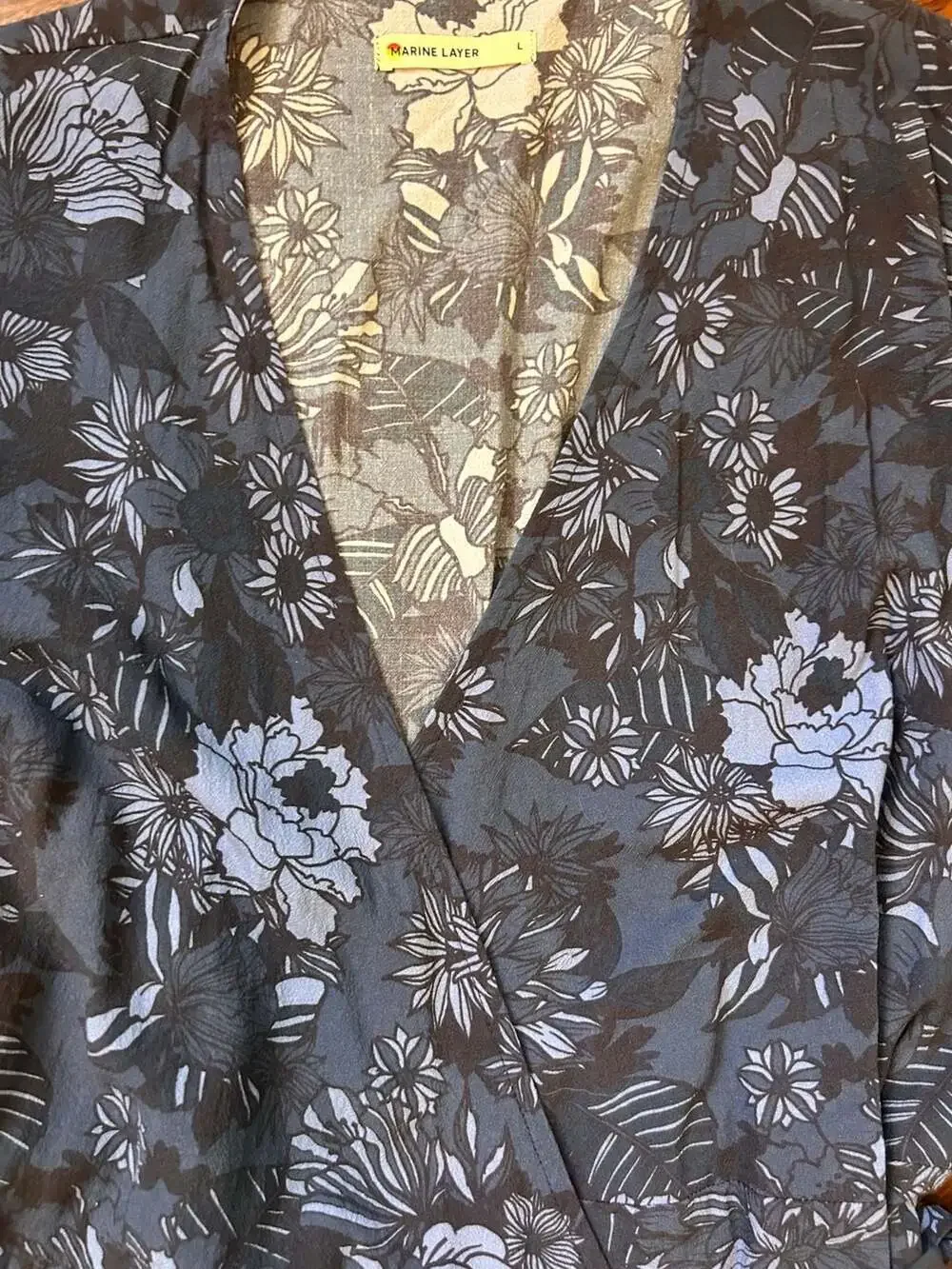 Marine Layer Emlyn Floral Wrap Midi Dress in Navy Blue size L NWOT - Picture 7 of 14